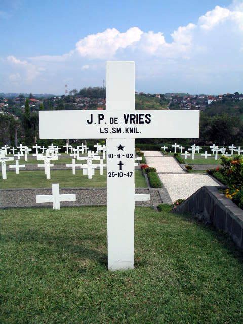 Afbeelding van graf of monument van Jan Pieter de Vries