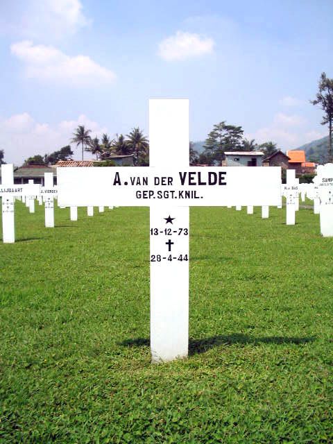 Afbeelding van graf of monument van Albert van der Velde