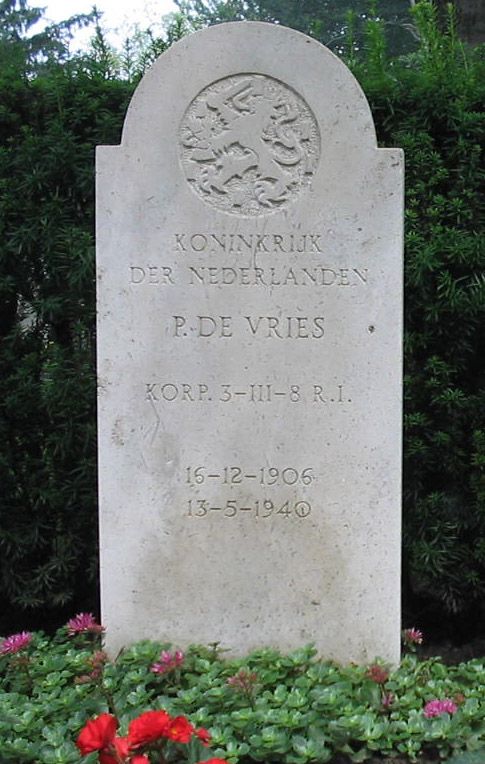 Afbeelding van graf of monument van Pieter de Vries