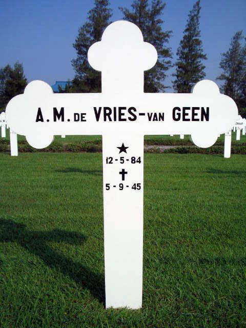 Afbeelding van graf of monument van Alexandra Marie de Vries-van Geen