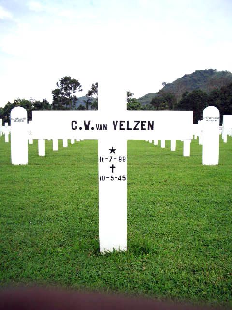 Afbeelding van graf of monument van Cornelis Willem van Velzen