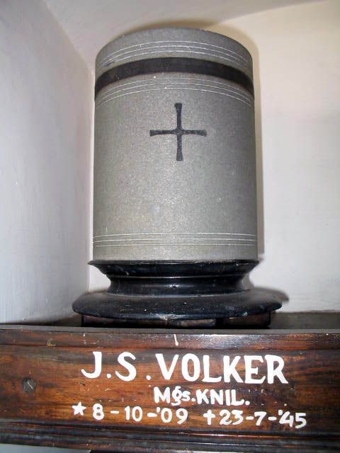 Afbeelding van graf of monument van Jan Schuurman Volker