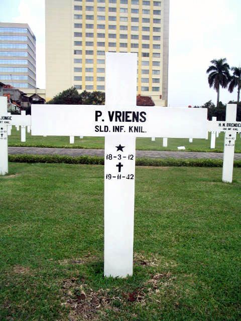 Afbeelding van graf of monument van Petrus Vriens