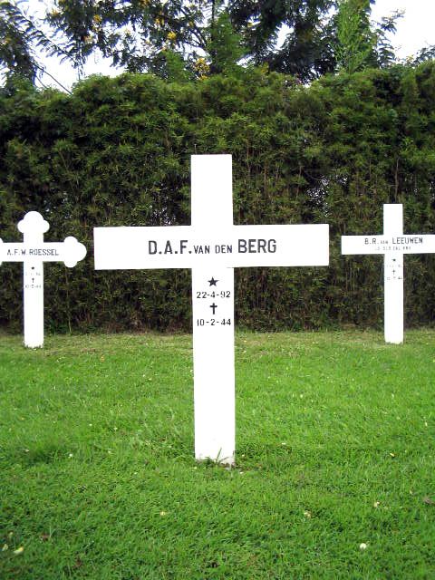 Afbeelding van graf of monument van Derk Antoon Frederik van den Berg