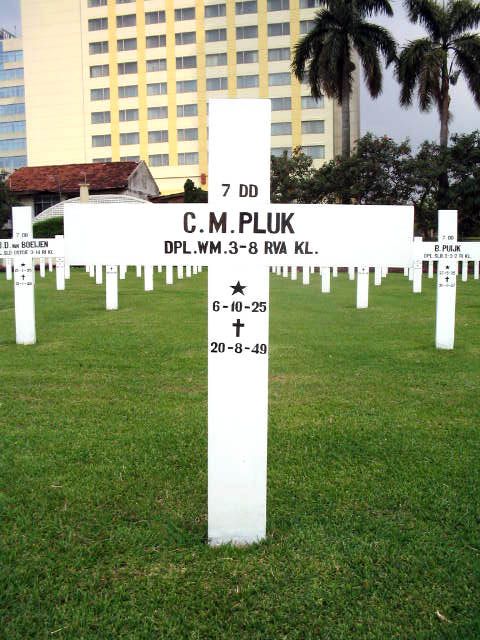 Afbeelding van graf of monument van Cornelis Martines Pluk