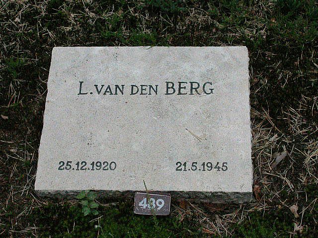 Afbeelding van graf of monument van Luit van den Berg