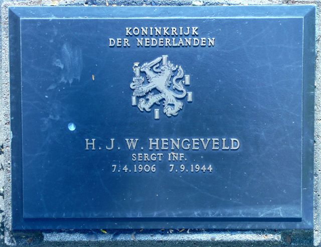 Afbeelding van graf of monument van Hendrik Johan Willem Hengeveld