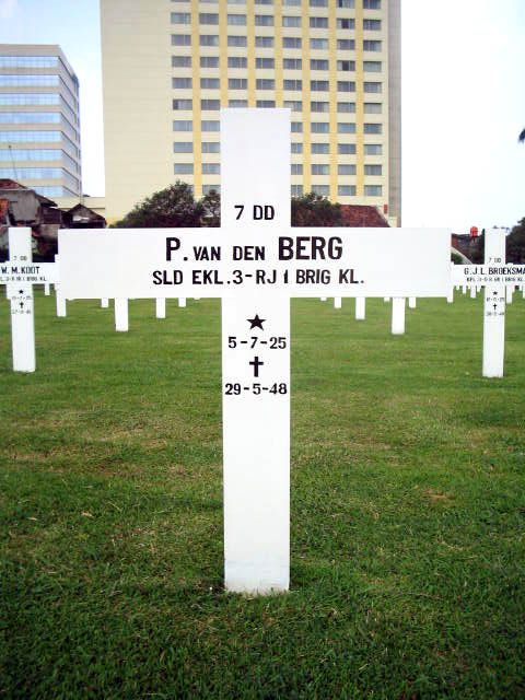Afbeelding van graf of monument van Petrus van den Berg