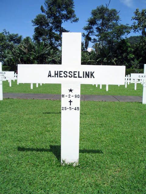Afbeelding van graf of monument van Anton Hesselink