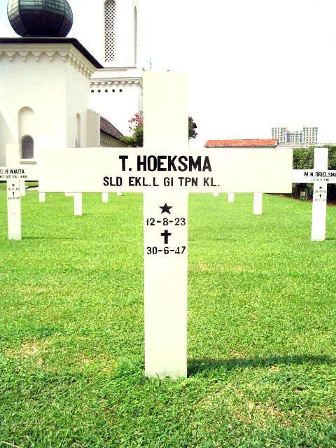 Afbeelding van graf of monument van Taeke Hoeksma