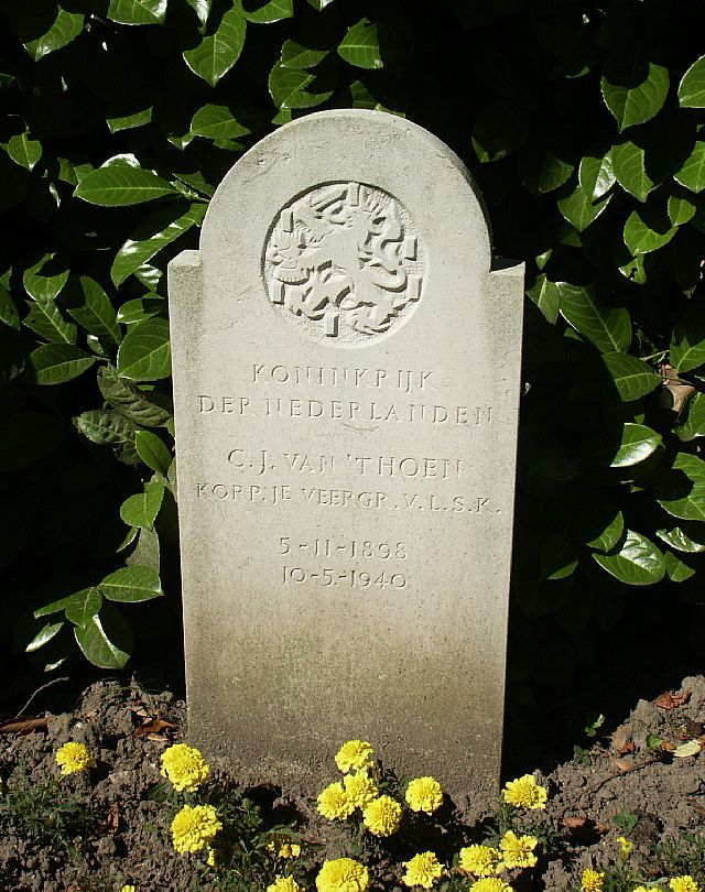Afbeelding van graf of monument van Cornelis Johannes van 't Hoen