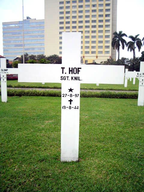 Afbeelding van graf of monument van Taeke Hof