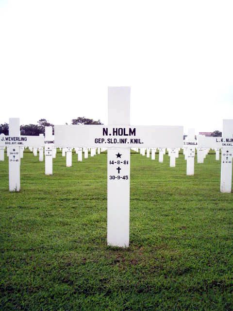 Afbeelding van graf of monument van Nicolaas Holm