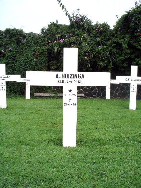 Afbeelding van graf of monument van Albert Huizinga
