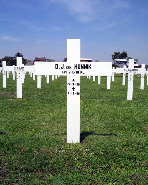 Afbeelding van graf of monument van Dirk Jan van Hunnik