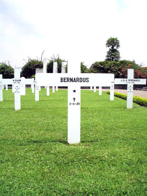 Afbeelding van graf of monument van Bernardus