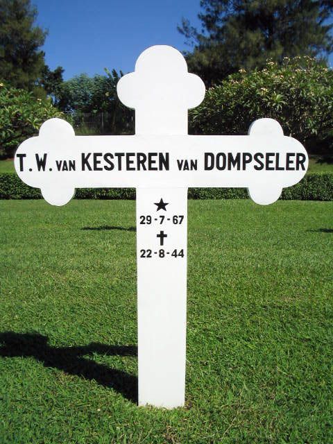 kesteren dompseler van.t.w.2004.JPG