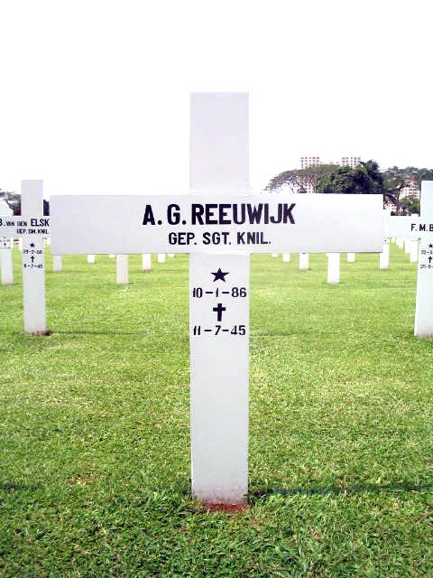 Afbeelding van graf of monument van Adrianus Gerardus Reeuwijk