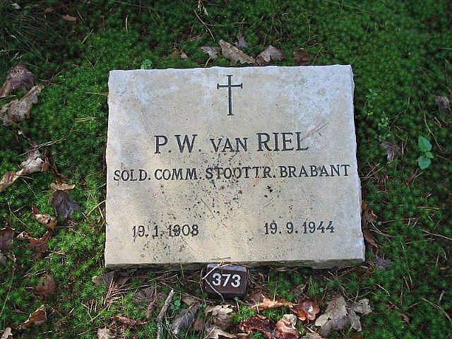Afbeelding van graf of monument van Petrus Wilhelmus van Riel
