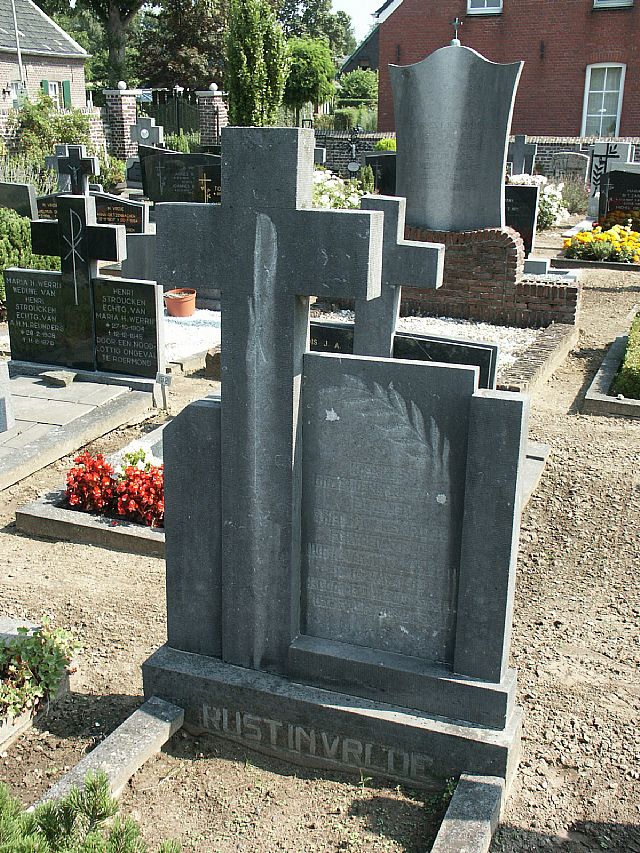 Afbeelding van graf of monument van Theodorus Hubertus op het Roodt