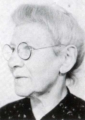 B. Lievendag-Elkus