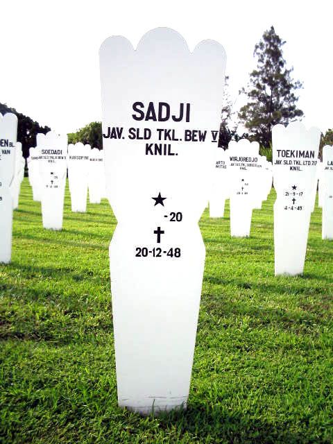 Afbeelding van graf of monument van Sadji