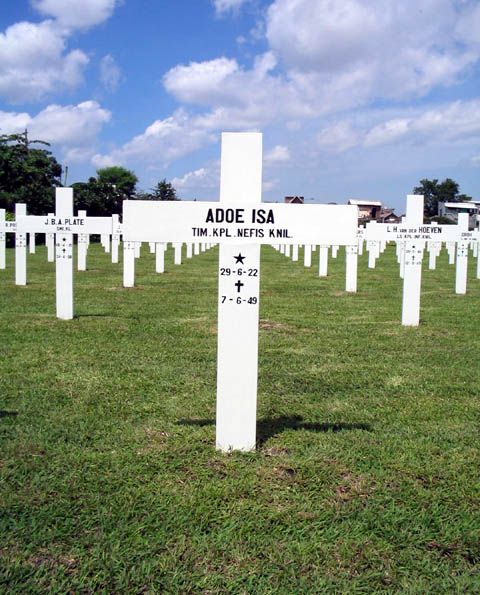 Afbeelding van graf of monument van Adoe Isa
