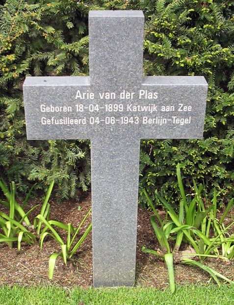 Afbeelding van graf of monument van Arie van der Plas