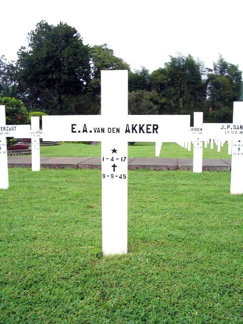 Afbeelding van graf of monument van Egidius Adolphus van den Akker