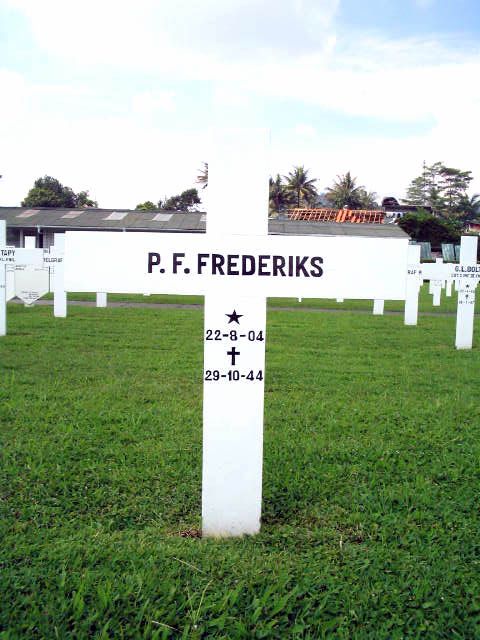 Afbeelding van graf of monument van Paul Frits Frederiks