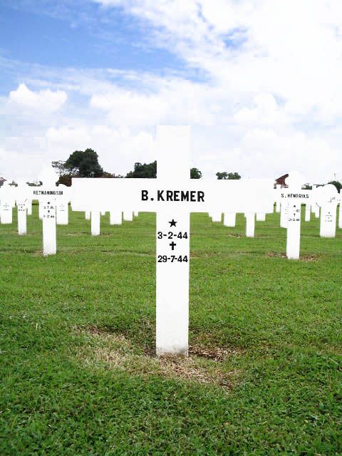 Afbeelding van graf of monument van B. Kremer