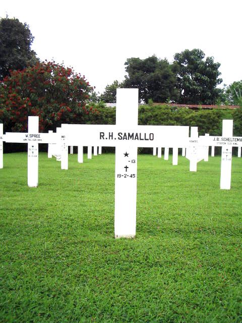Afbeelding van graf of monument van R.H. Samallo