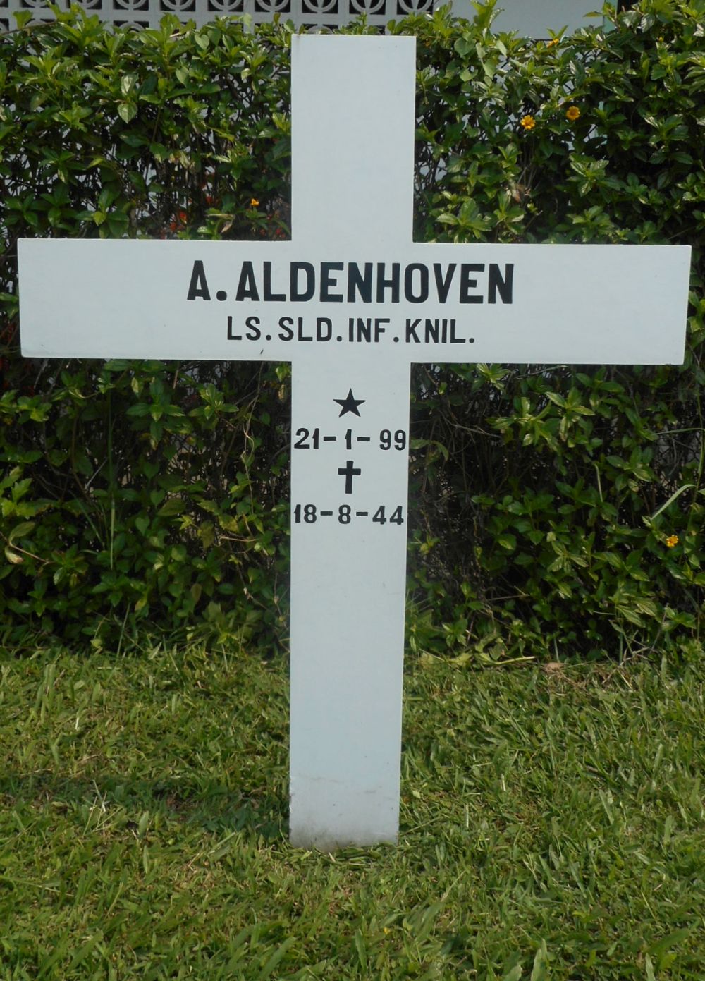 Afbeelding van graf of monument van Antoon Aldenhoven