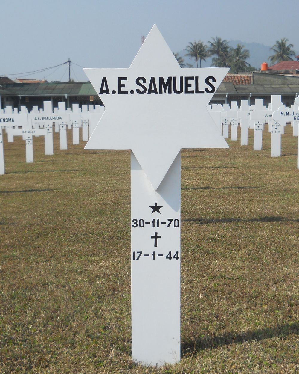 Afbeelding van graf of monument van Aron Esriel Samuels