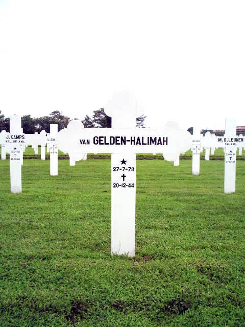 Afbeelding van graf of monument van van Gelden-Halimah