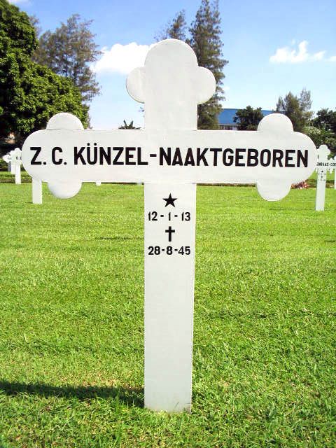 Afbeelding van graf of monument van Zoetje Cornelia Künzel-Naaktgeboren