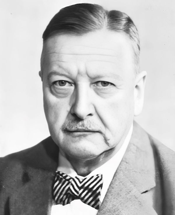 Portretfoto Heinrich Surbeck