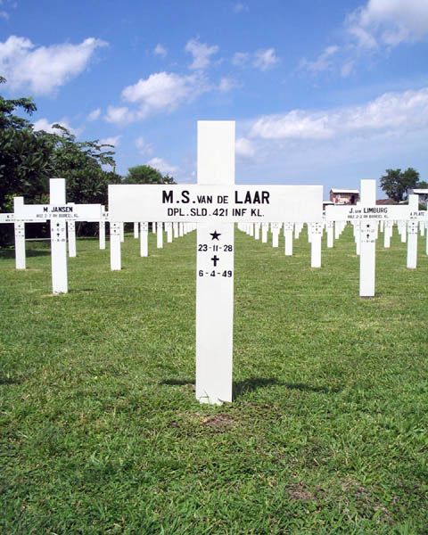 Afbeelding van graf of monument van Mathias Servatius van de Laar