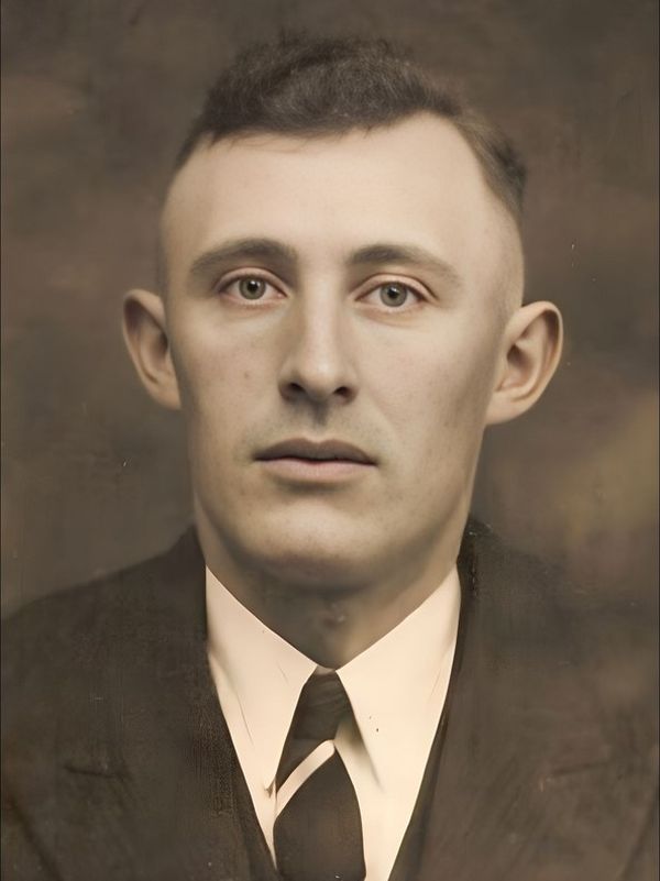 Portretfoto W.A. Hermsen verbeterd, foto familie