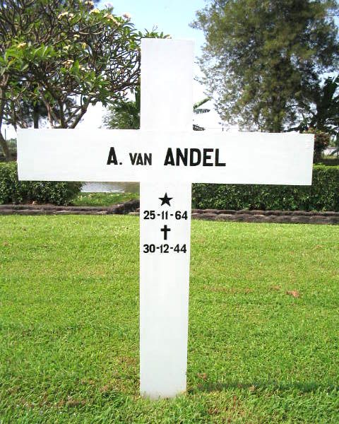 ANDEL VAN A.2004.JPG