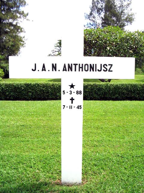 anthonijsz.j.a.n.2004.JPG