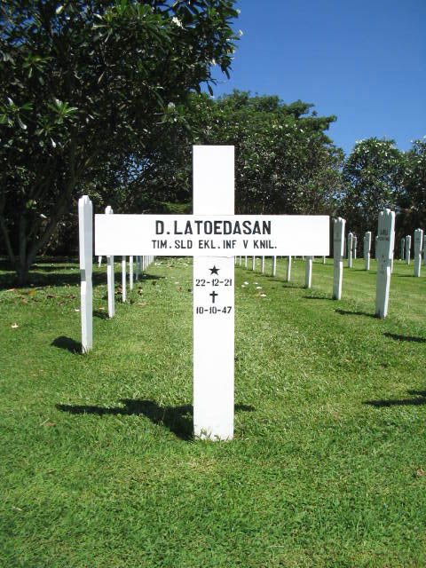Afbeelding van graf of monument van David Latoedasan