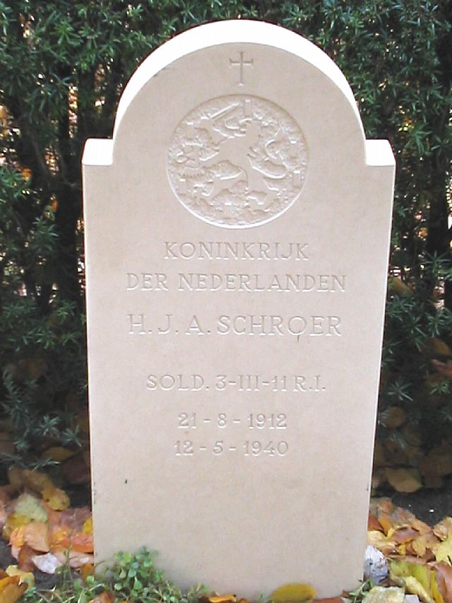 Afbeelding van graf of monument van Hendrikus Johannes Augustinus Schroer