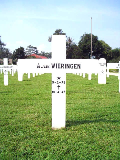 Afbeelding van graf of monument van Arie van Wieringen