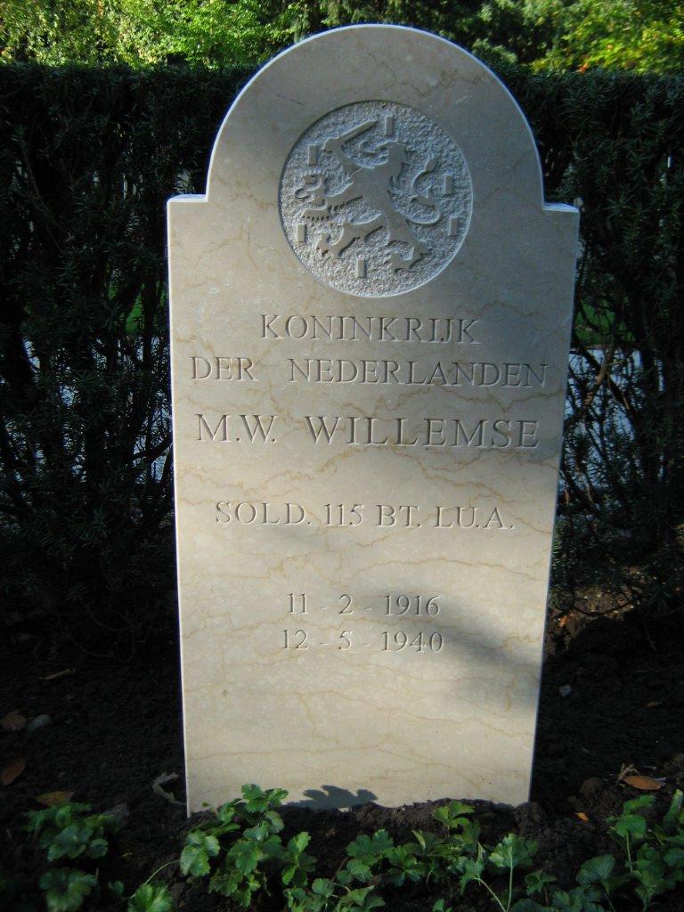 Afbeelding van graf of monument van Martinus Wilhelmus Willemse