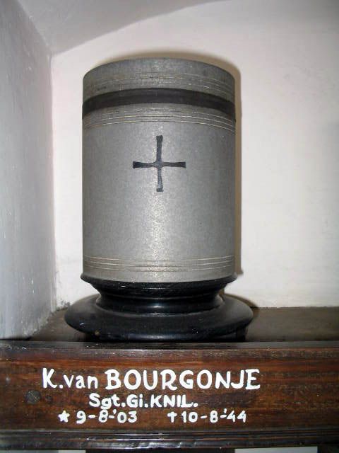 Afbeelding van graf of monument van Karel van Bourgonje