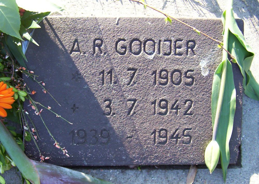 Afbeelding van graf of monument van Albertus Roelof Gooijer