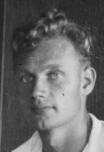 zeer vermoedelijk is dit Jan van den Berg mijn Oom