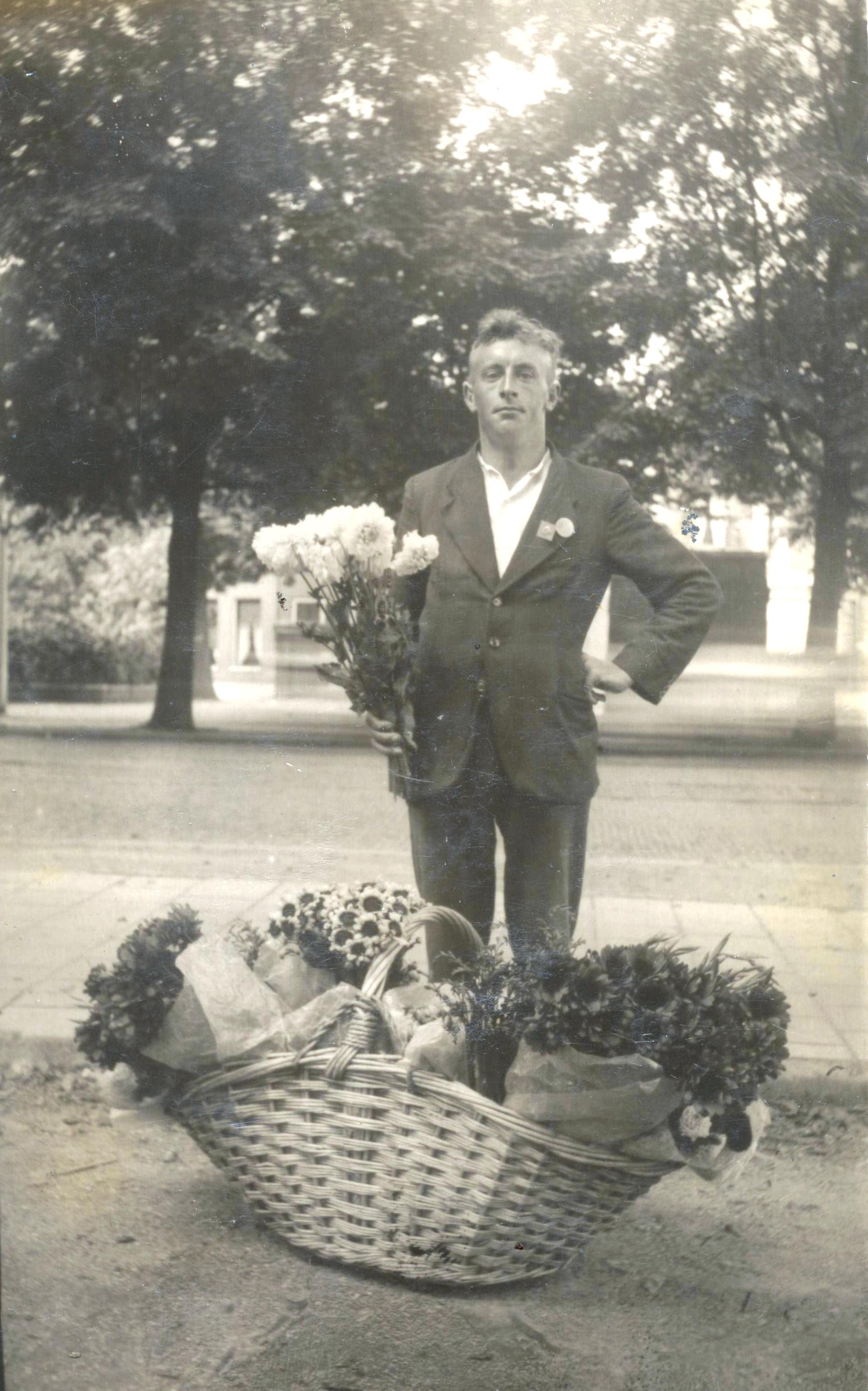 Piet van Dijk, bloemenkoopman