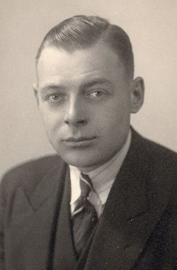 G. van de Weerd